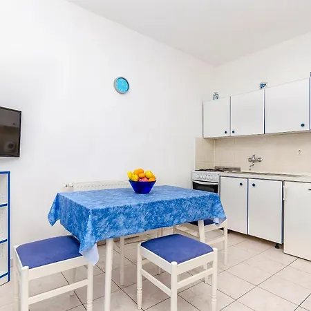 Apartments Tomislav Trogir Exterior photo
