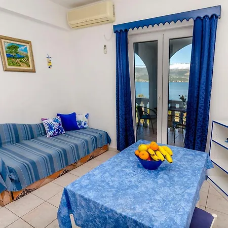 Apartments Tomislav Trogir Exterior photo