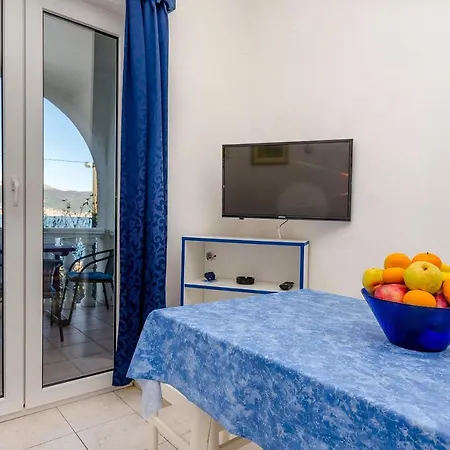 Apartments Tomislav Trogir Exterior photo
