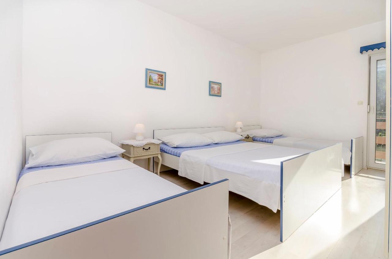 Tomislav Apartment *